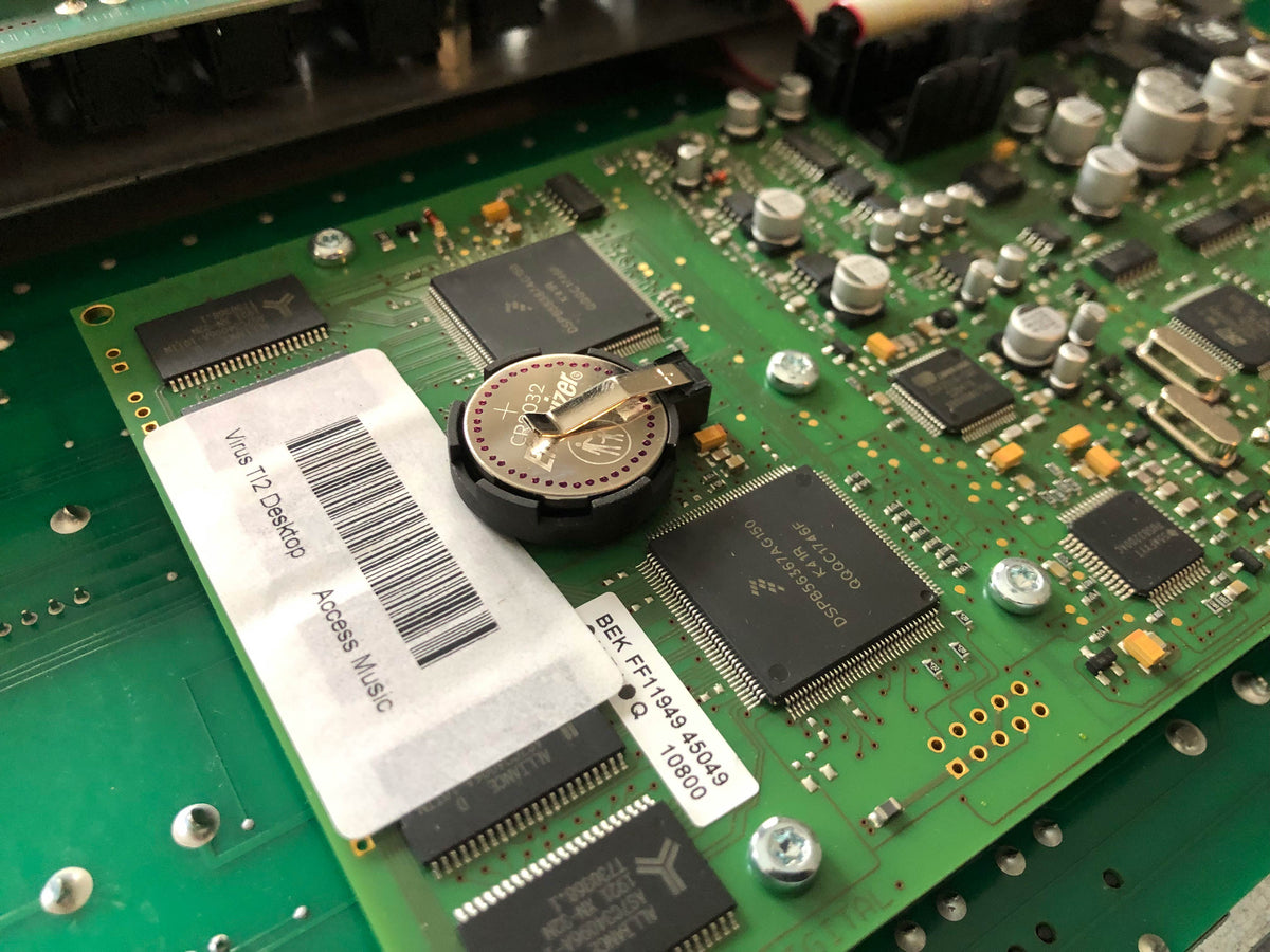 Access Virus TI2 Desktop Very Clean Later Production Run w/ Original OEM PSU + 10-ft USB Cable