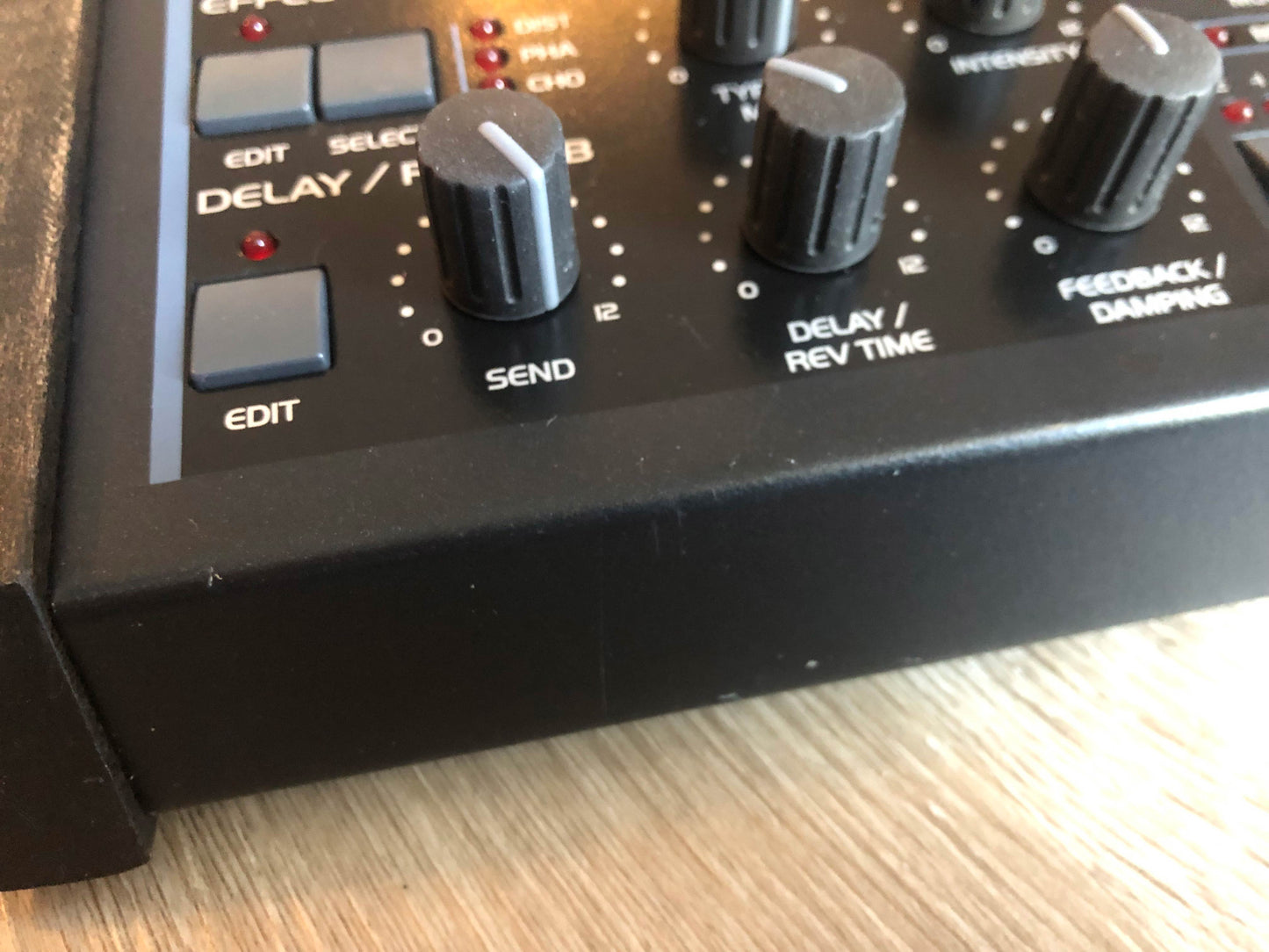 Access Virus C Desktop, New Power Filter Cap + Battery, Low-Hours All-ALPS Panel Board, Custom Wood Sides + LUX PMVA LED