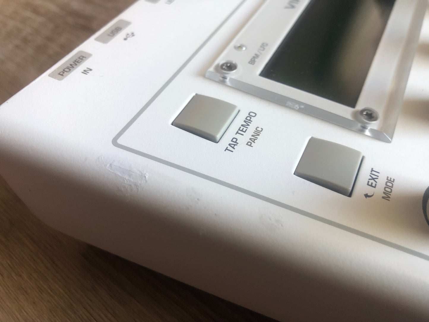 Access Virus TI Snow, All New Tacts & Pots, New Battery, LCD Bezel + PSU