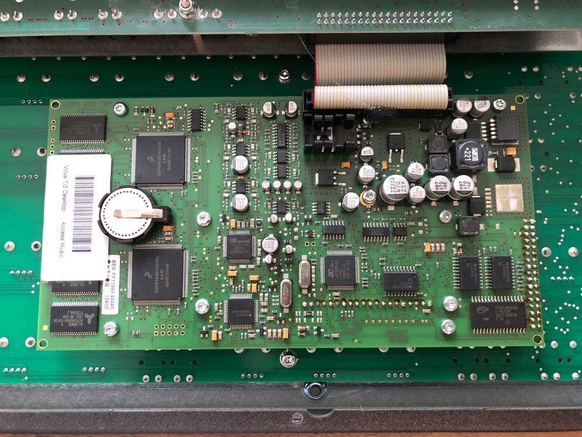 Access Virus TI2 Desktop Very Clean Later Production Run w/ Original OEM PSU + 10-ft USB Cable