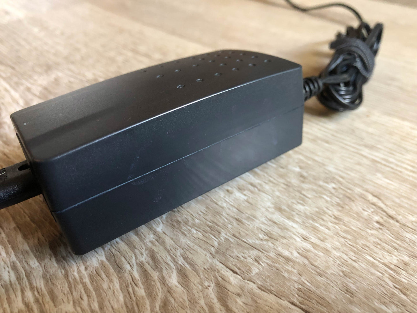 Access Virus TI2 Desktop Mint Late Production Run w/ Original PSU + USB Cable