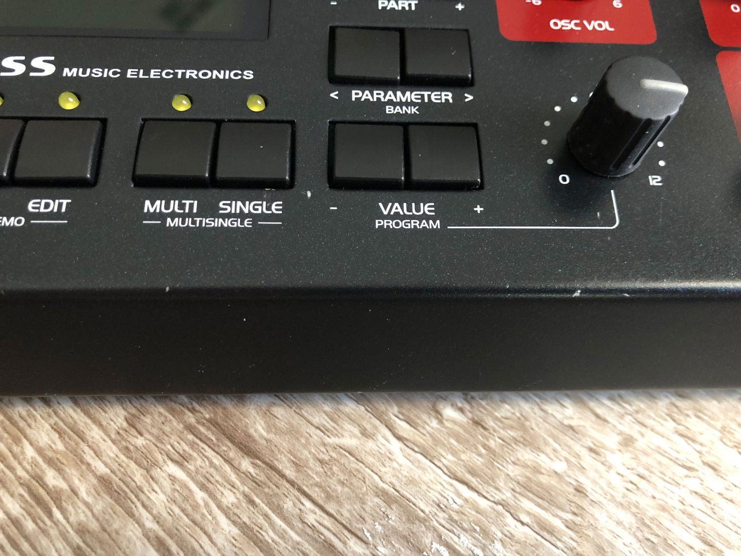 Access Virus B Desktop, All New Tacts, Power Filter Cap, Battery + PSU, OS 4.9