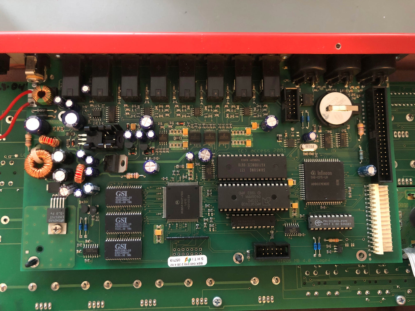 Access Virus Classic Desktop (B) w/ All New Tacts, Power Filter Cap, Battery + PSU, OS 4.9