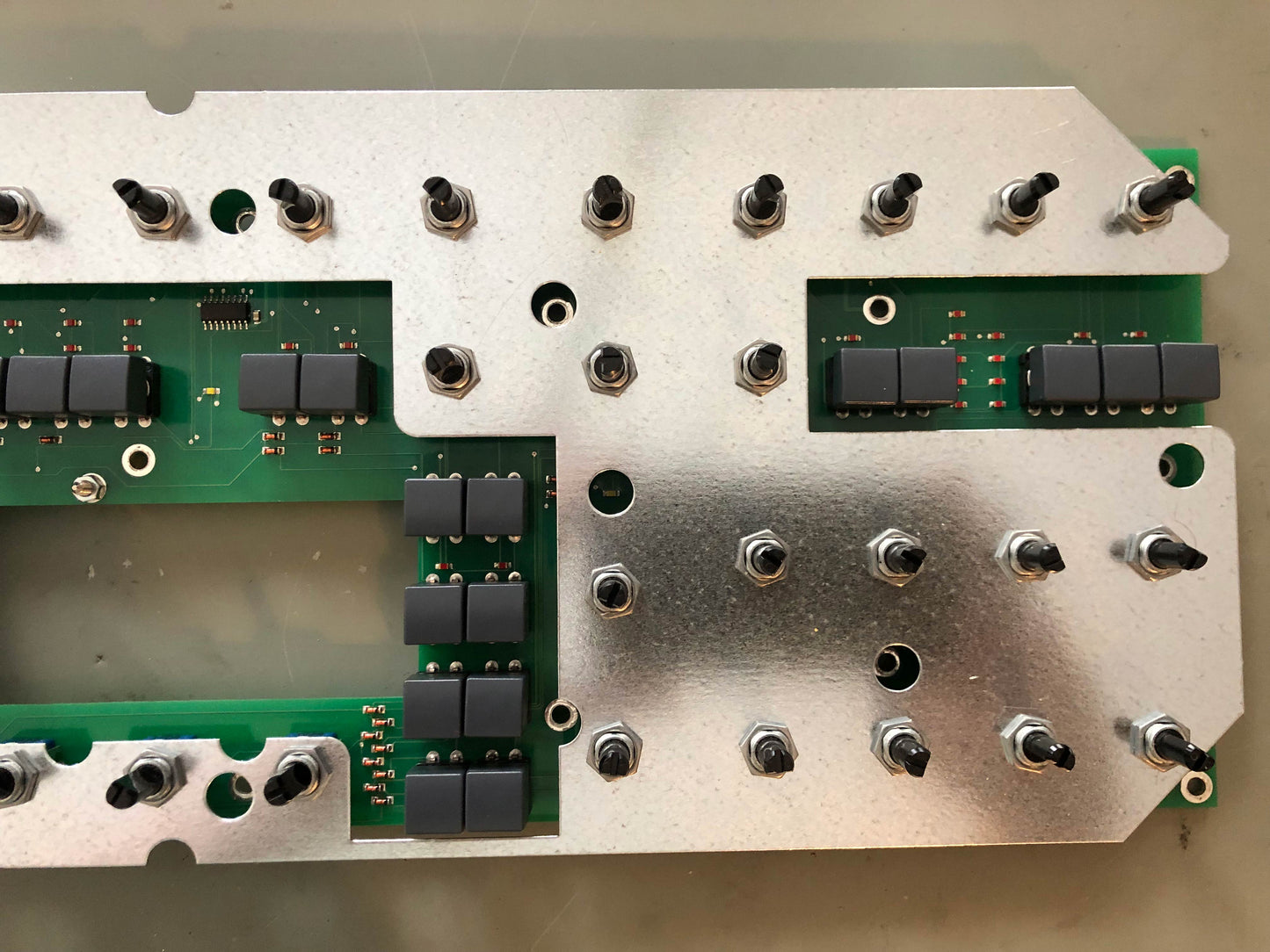 Access Virus TI2 Desktop Later Production Run w/ New PSU + USB Cable