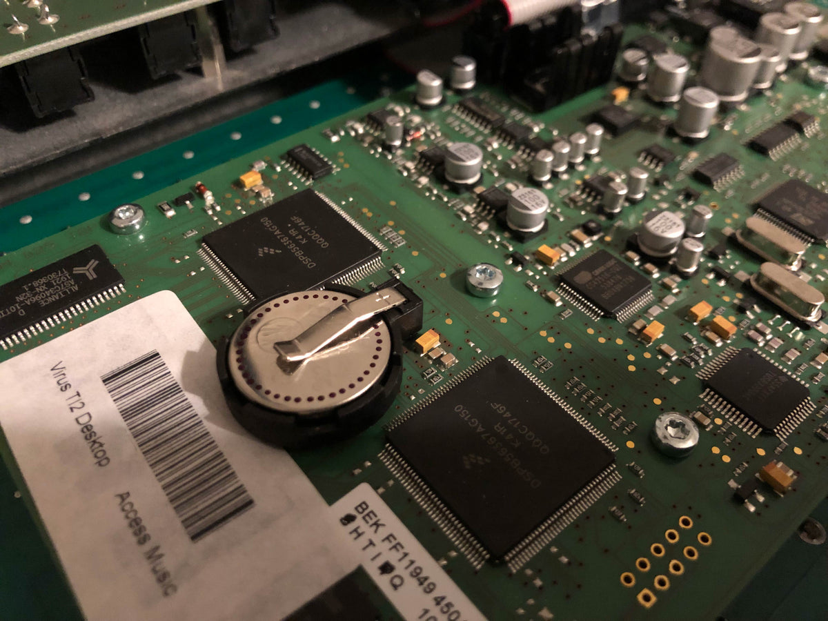 Access Virus TI2 Desktop Later Production Run w/ New PSU + New HQ USB Cable