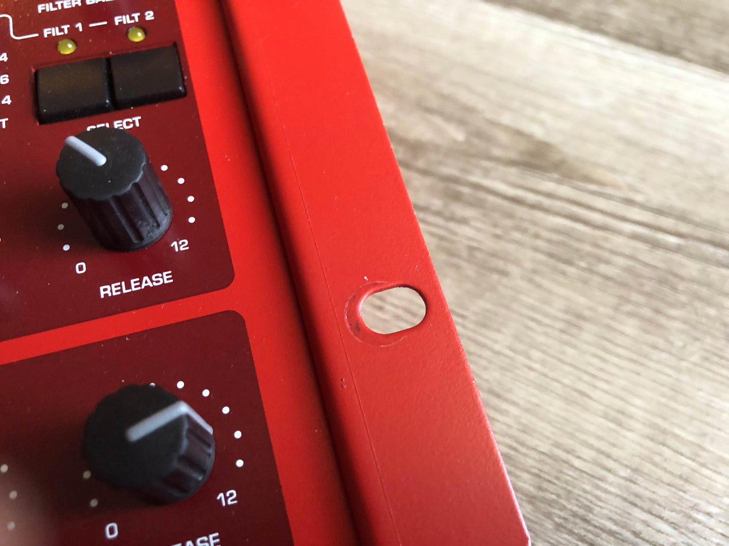 Access Virus Classic Rack (B), New Display, Power Filter Cap, Battery + PSU, OS 4.9