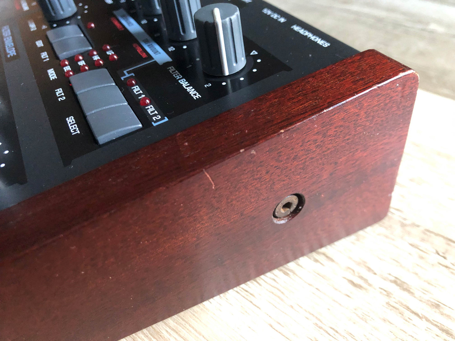 Access Virus TI Desktop, All New Tacts, Battery + PSU, OS 5.1.7