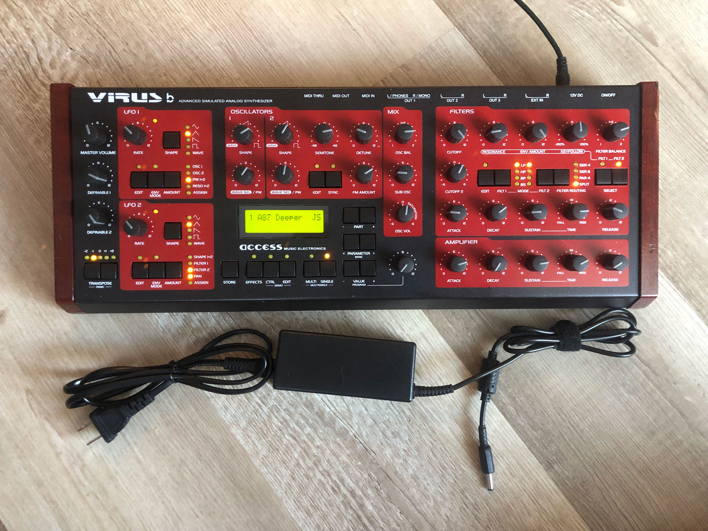 Access Virus B Desktop, All New Tacts, Power Filter Cap, Battery + PSU, OS 4.9