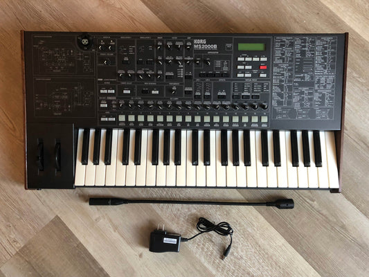 Korg MS2000B w/ Gooseneck Mic + PSU