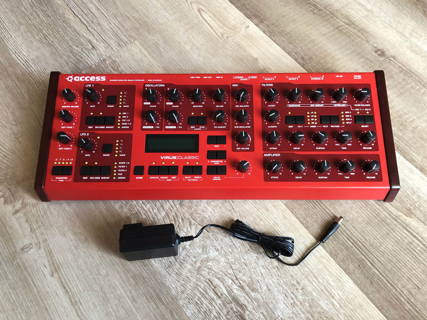 Access Virus Classic Desktop, Near-Mint w/ All New Tacts, Partial Recap, New Display + PSU