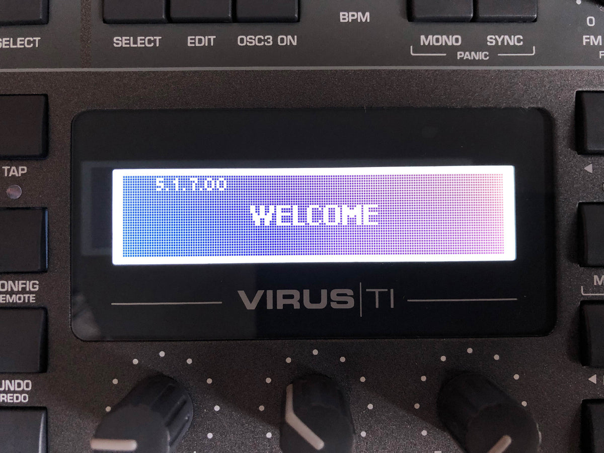 Access Virus TI2 Dark Star Super Clean w/ All New Keys, OEM Power Cable + HQ USB Cable