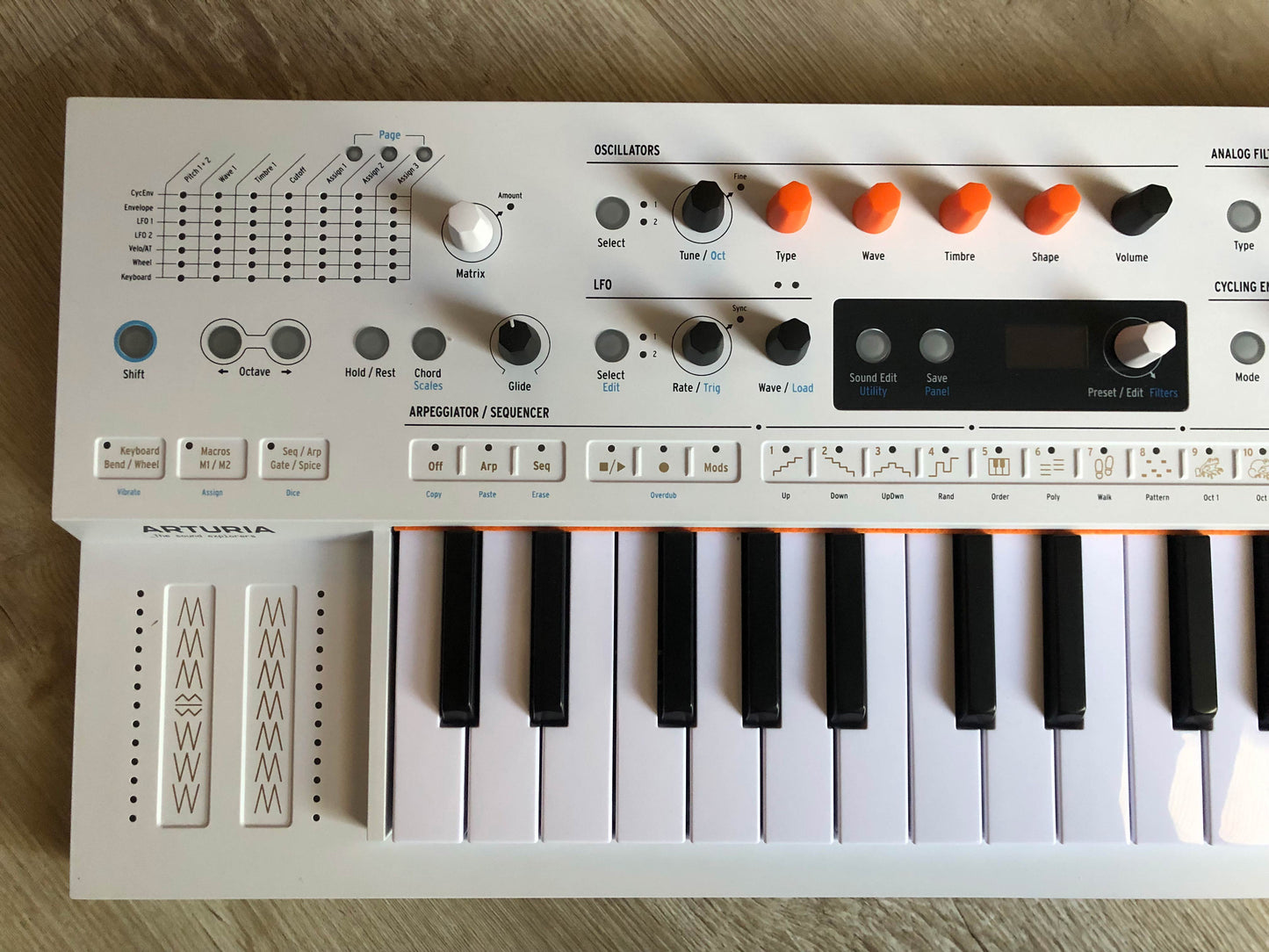Arturia MiniFreak Vocoder Edition Hybrid Synthesizer w/ OG Box + Mic