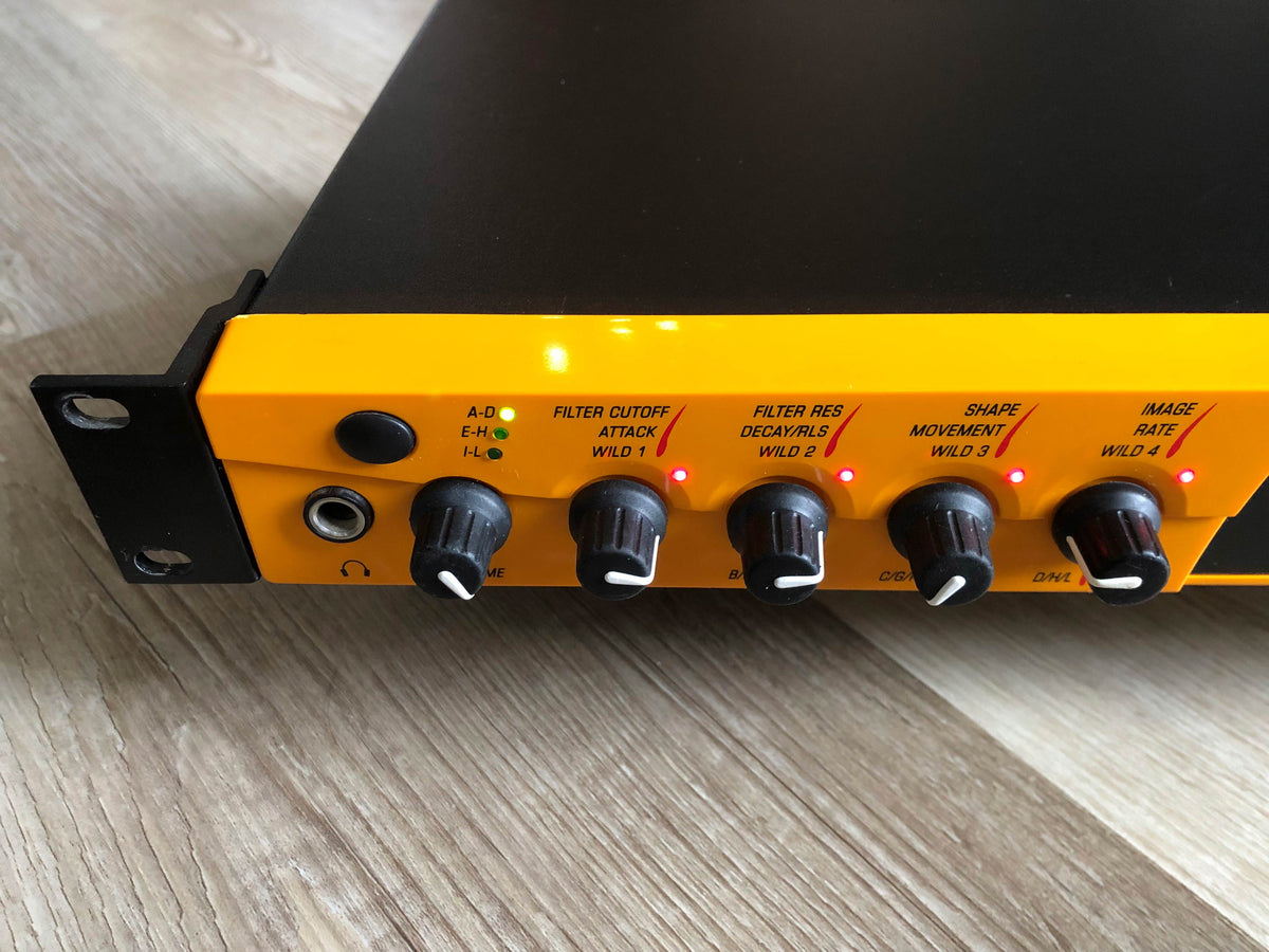 E-MU Xtreme Lead XL-1 Synthesizer Module w/ New, Modern Power Supply + New Encoder