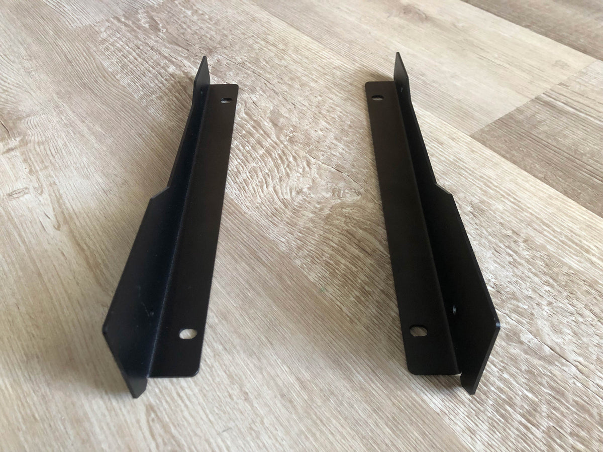 Waldorf Kyra / Iridium / M Rack Ears with Screws