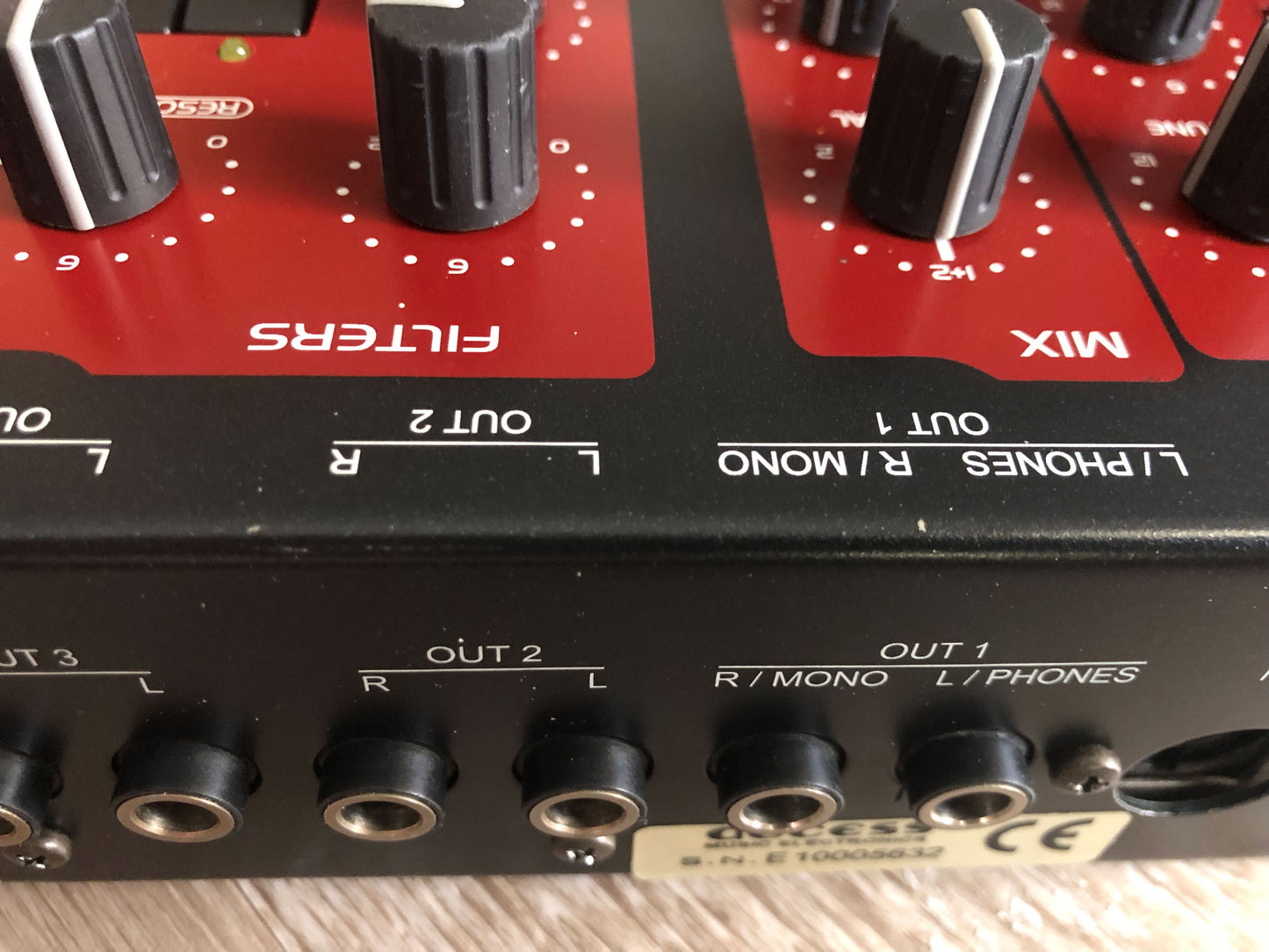 Access Virus B Desktop, All New Tacts, Power Filter Cap, Battery + PSU, OS 4.9