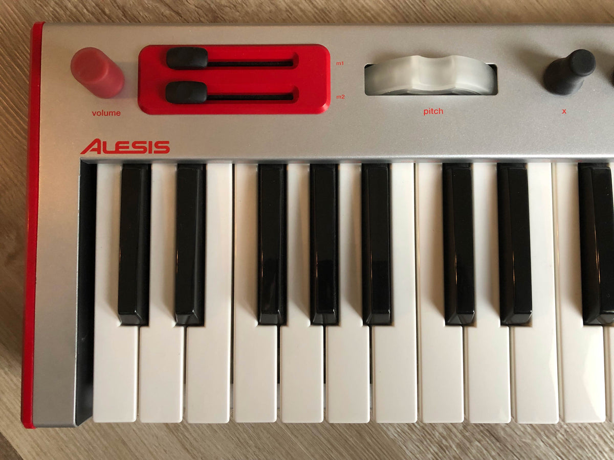 Alesis Micron in Near-Mint Condition w/ PSU
