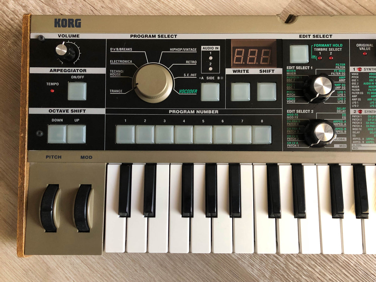 MicroKorg w/ OEM Mic + Quality Aftermarket PSU
