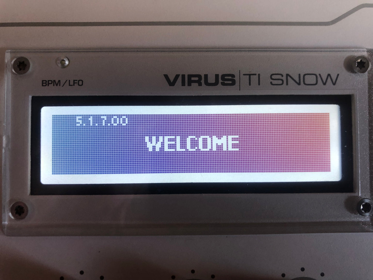 Access Virus TI Snow, All New Tacts & Pots, New Battery, LCD Bezel + PSU