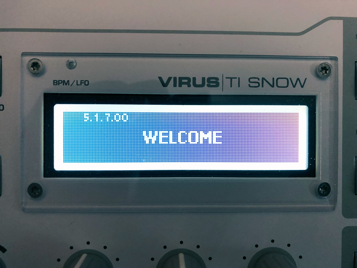 Access Virus TI Snow, All New Tacts & New Battery, Cosmetic Issues, Functionally Perfect