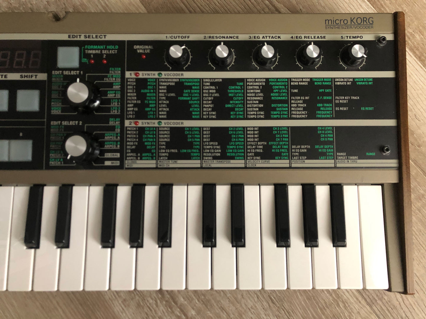MicroKorg w/ OEM Mic, Aftermarket PSU, Minty