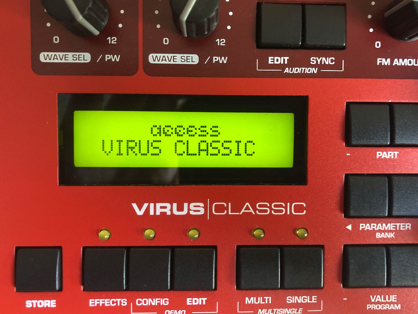 Access Virus Classic Rack (B), New Display, Power Filter Cap, Battery + PSU, OS 4.9