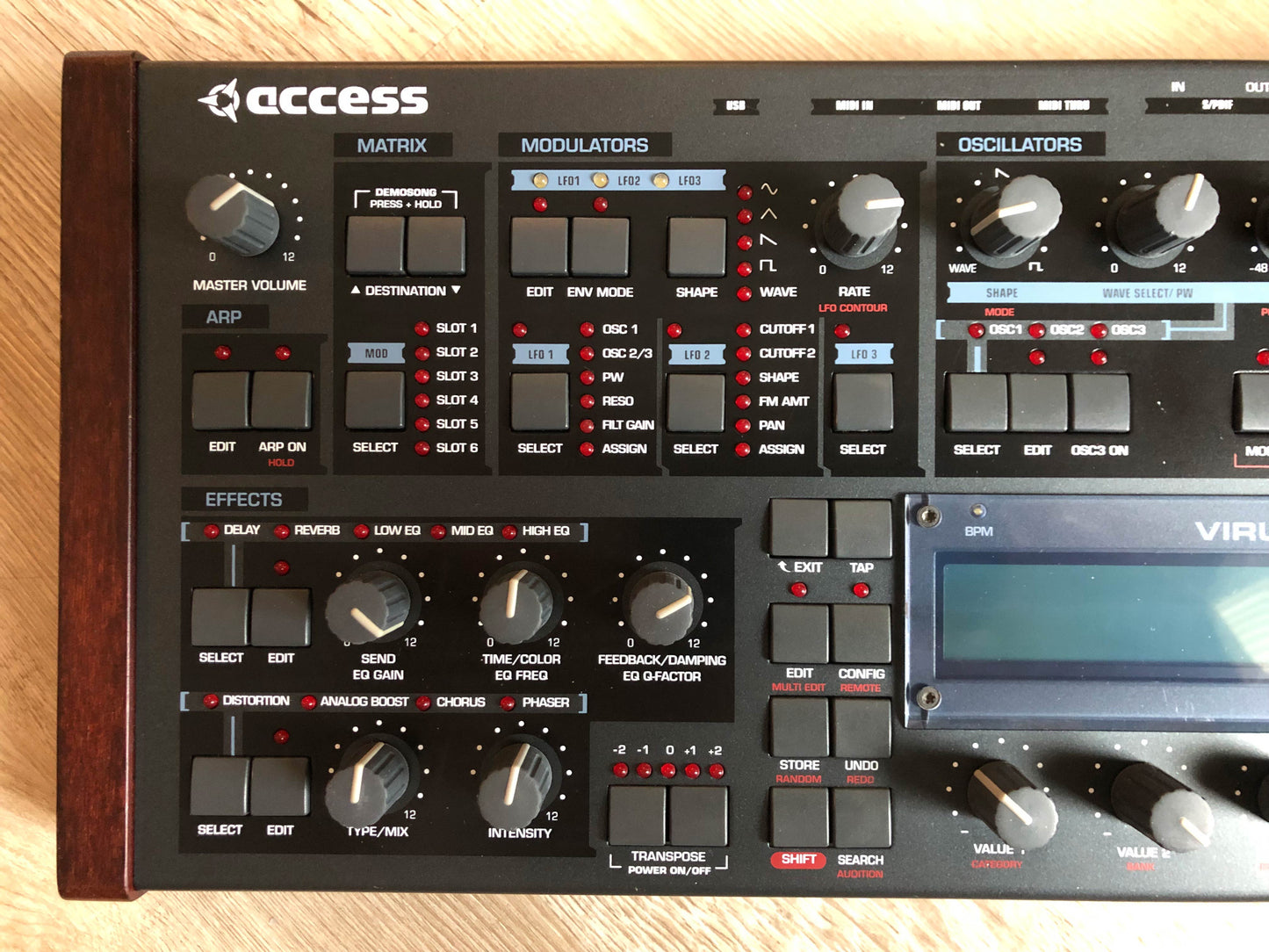 Access Virus TI Desktop, w / All New Tacts, New Battery, OEM Power Supply + HQ USB Cable