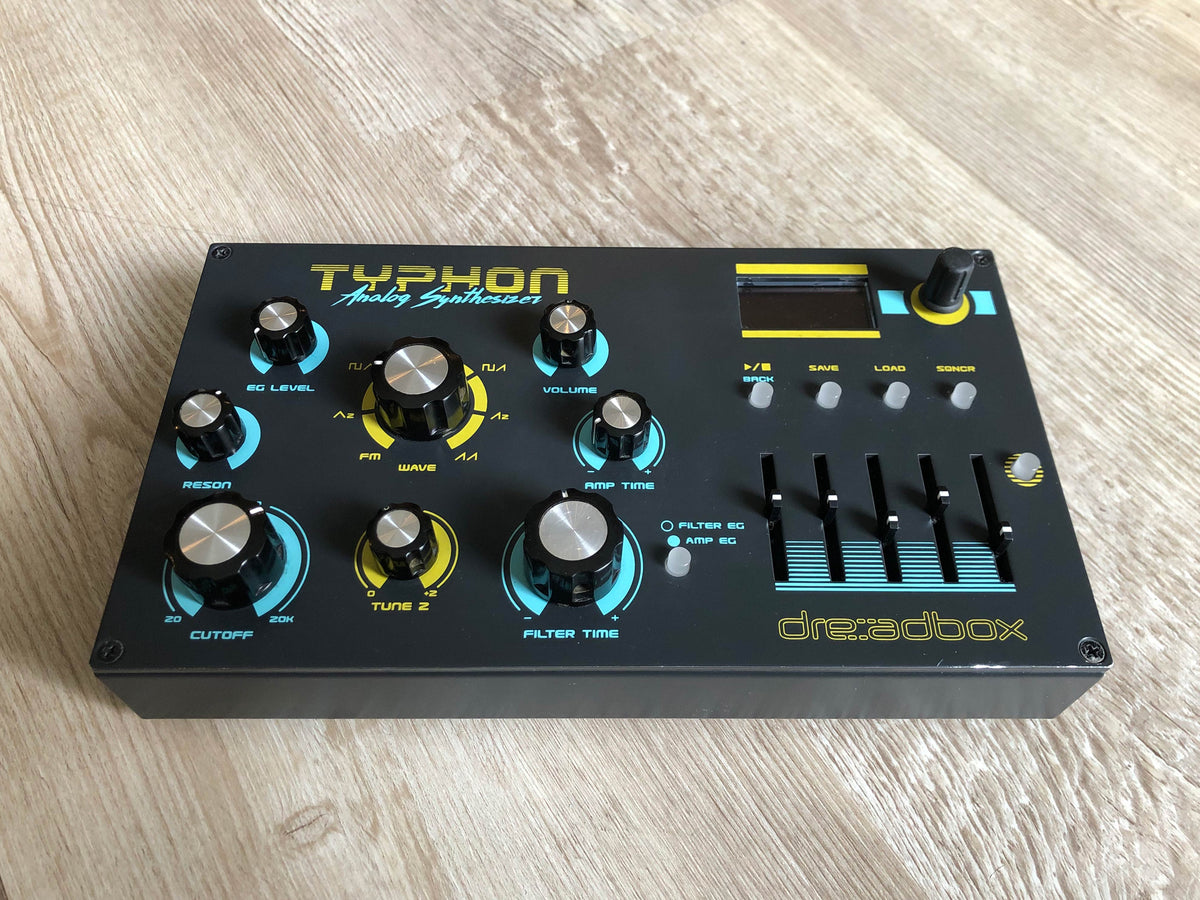 Dreadbox Typhon Analog Monosynth w/ DSP Effects & 5 ft USB Cable