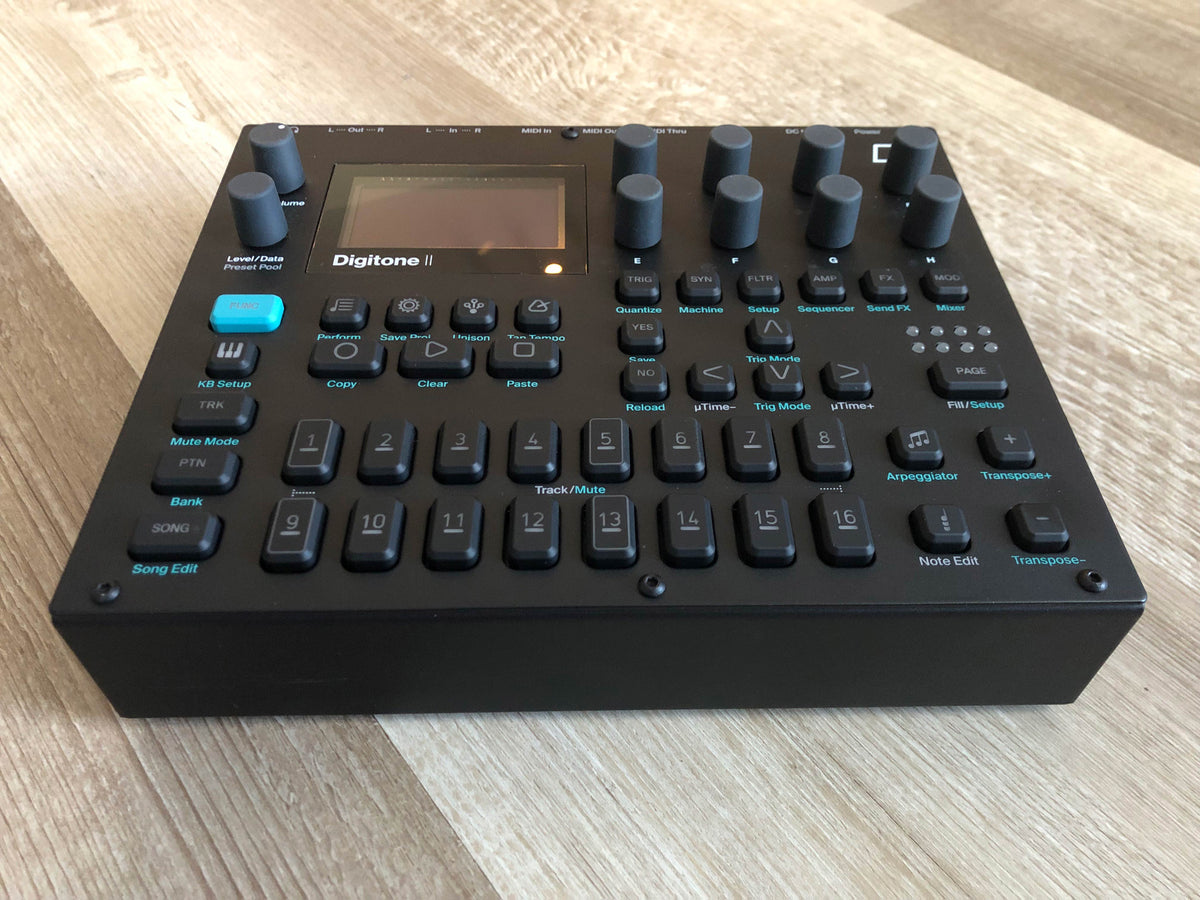 Elektron Digitone II 16-Voice Digital Synthesizer w/ OG Box, PSU + New USB Cable