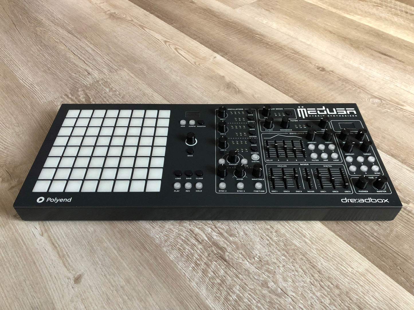 Polyend Dreadbox Medusa Hybrid Synthesizer w/ PSU + Quick Start Guide