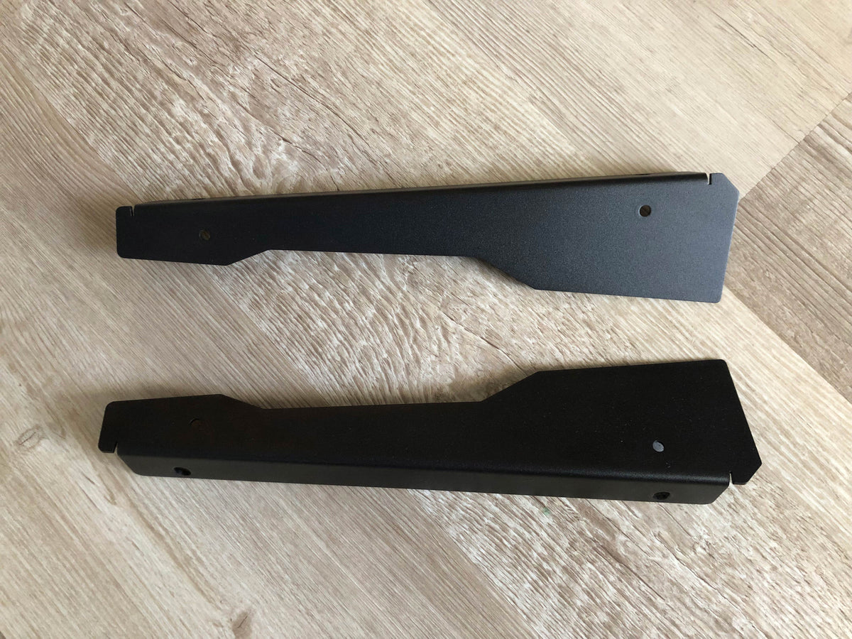 Waldorf Kyra / Iridium / M Rack Ears with Screws