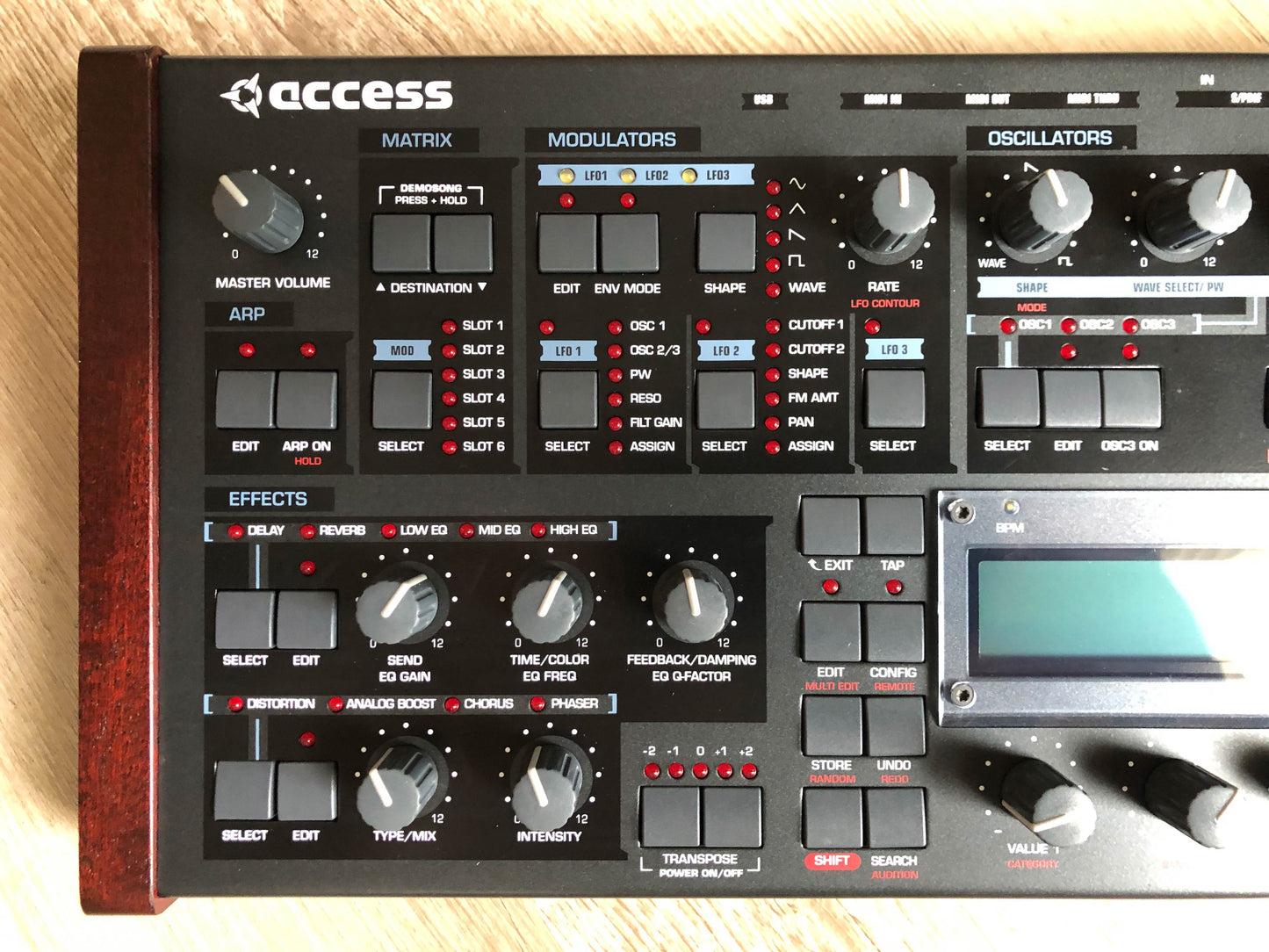 Access Virus TI Desktop w/ All New Tacts, New PSU + HQ USB Cable