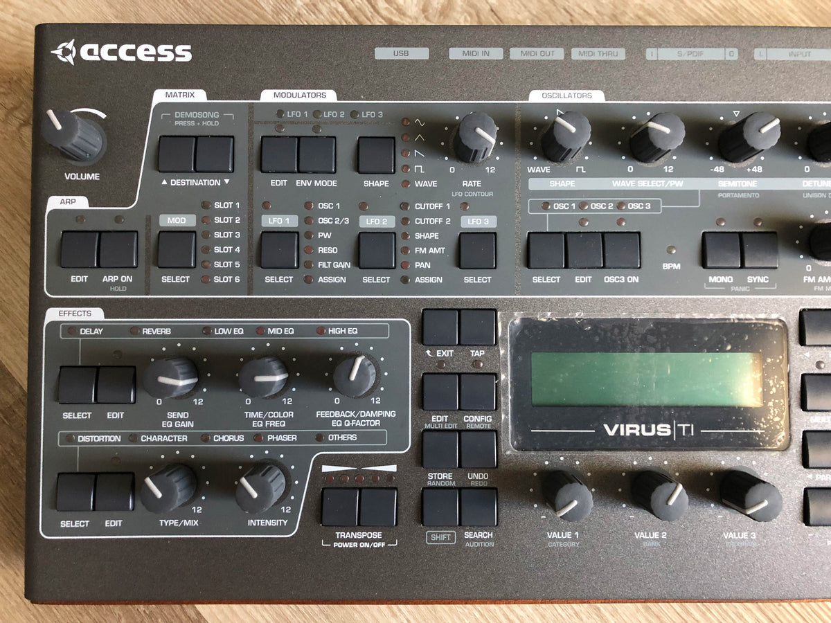 Access Virus TI2 Desktop Minty Late Production Run w/ Original PSU + USB Cable