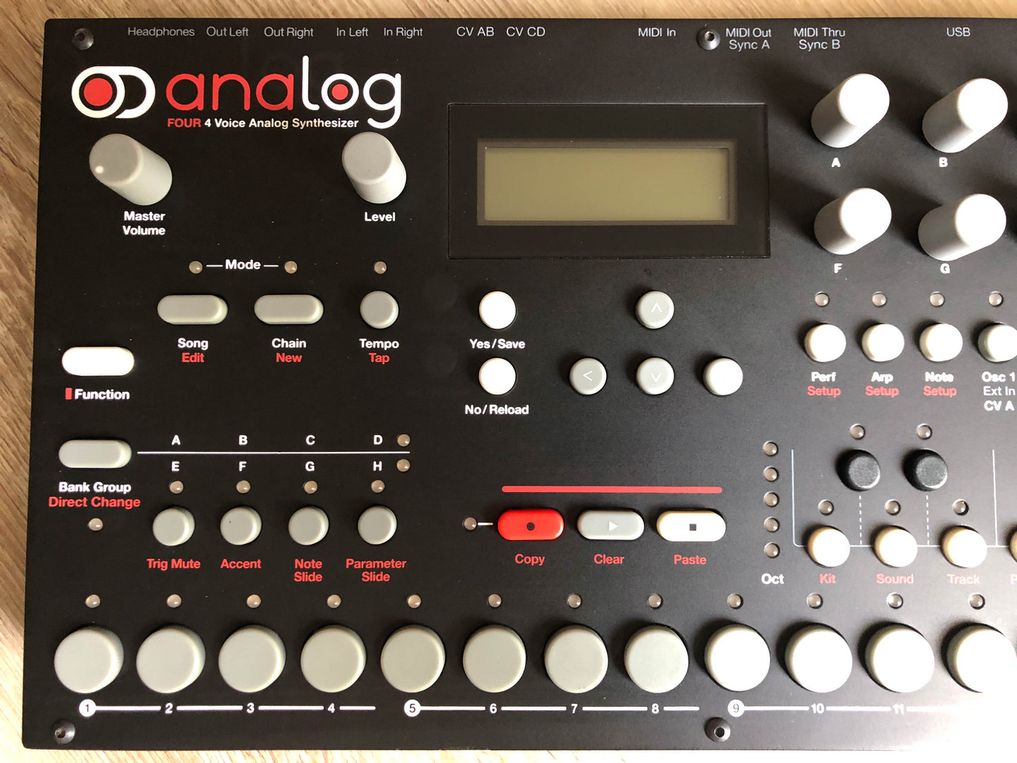 Elektron Analog Four MKI w/ OG PSU + New USB Cable