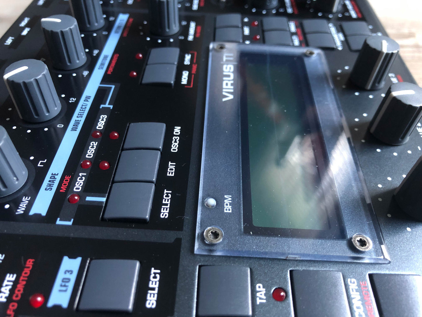 Access Virus TI Desktop, All New Tacts, Battery + PSU, OS 5.1.7