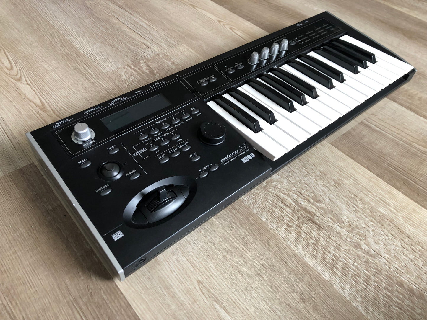 Korg MicroX w/ Orange Carrying Case + Aftermarket PSU
