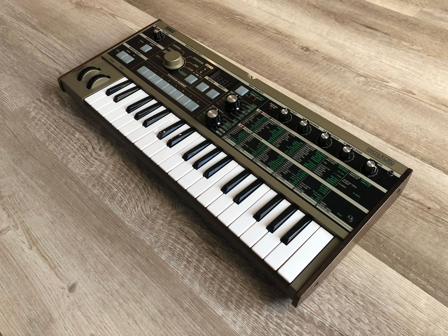 MicroKorg w/ Aftermarket Power Supply (no Mic)