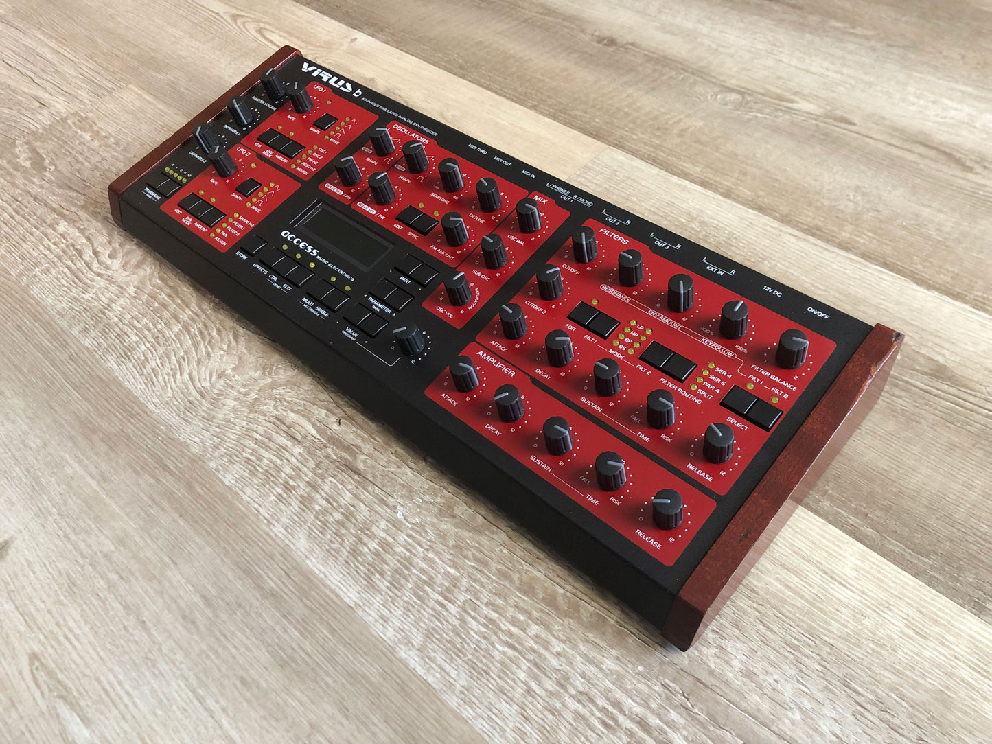 Access Virus B Desktop, All New Tacts, Power Filter Cap, Battery + PSU, OS 4.9