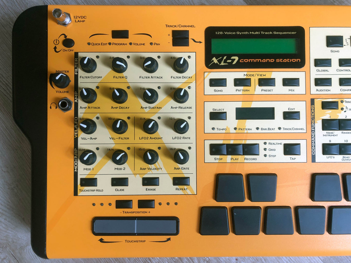 E-MU Systems XL-7 Command Station in Excellent Condition