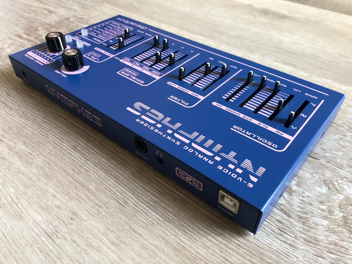 Dreadbox Nymphes 6-Voice Analog Synthesizer Near-Mint w/ Original Box