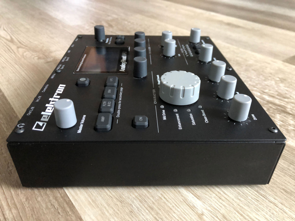 Elektron Analog Heat MKII Minty w/ OG Box, PSU + USB Cable