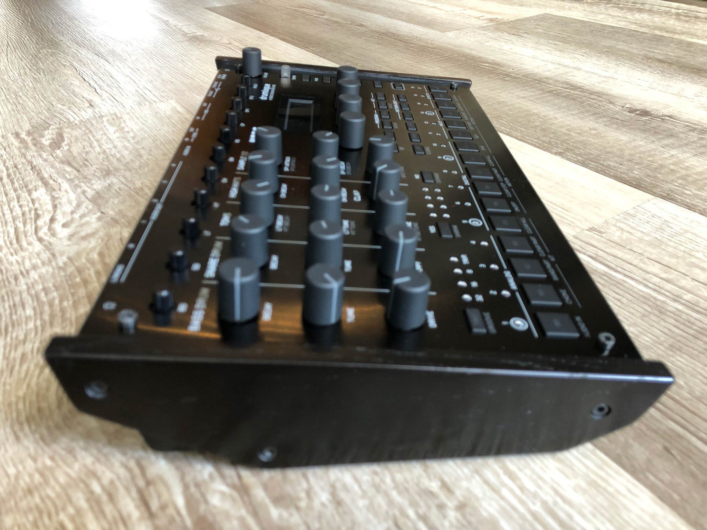 Korg Drumlogue Hybrid Drum Machine w/ OG PSU