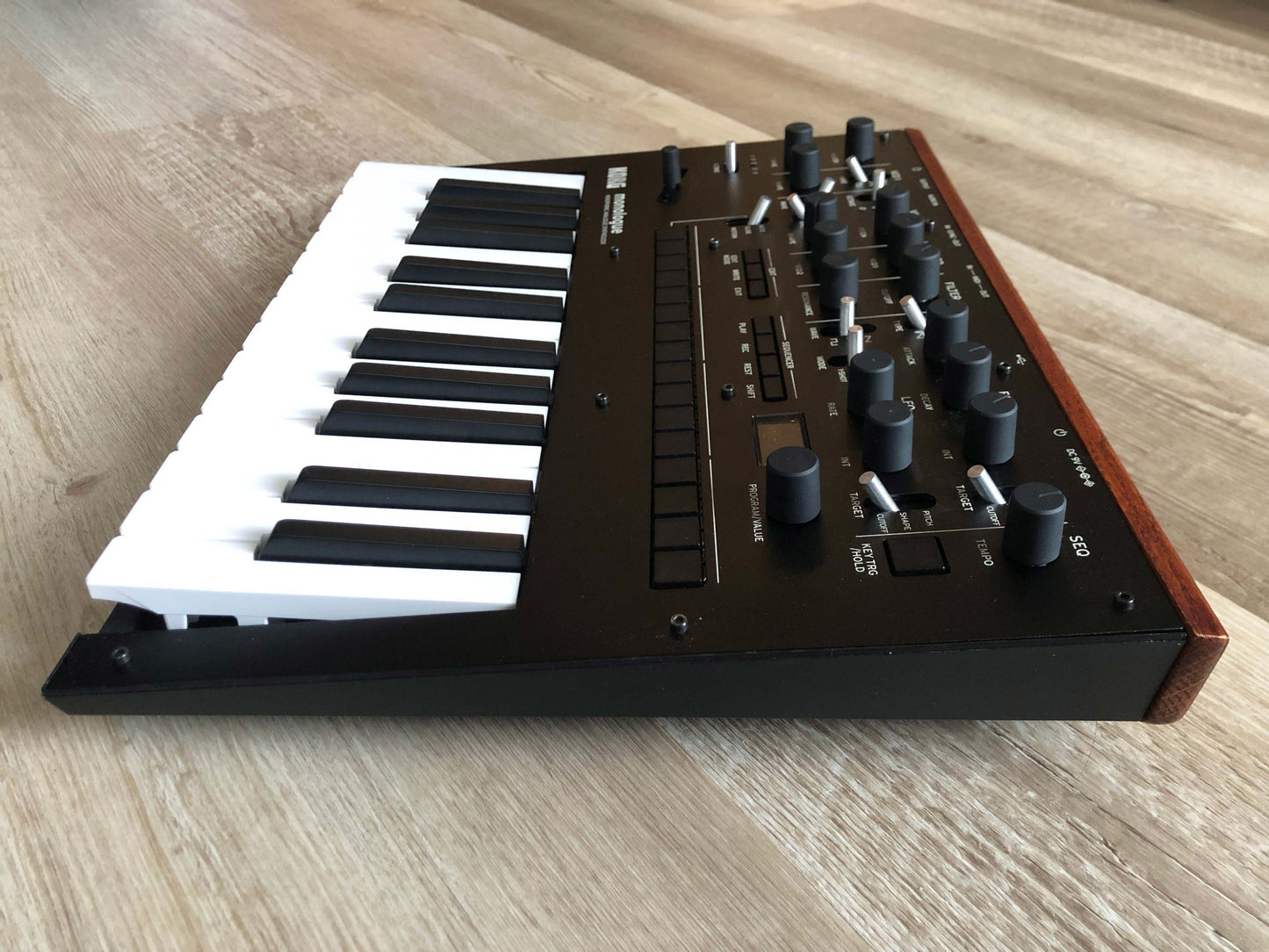Korg Monologue Analog Synthesizer w/ Original Box & Quality PSU