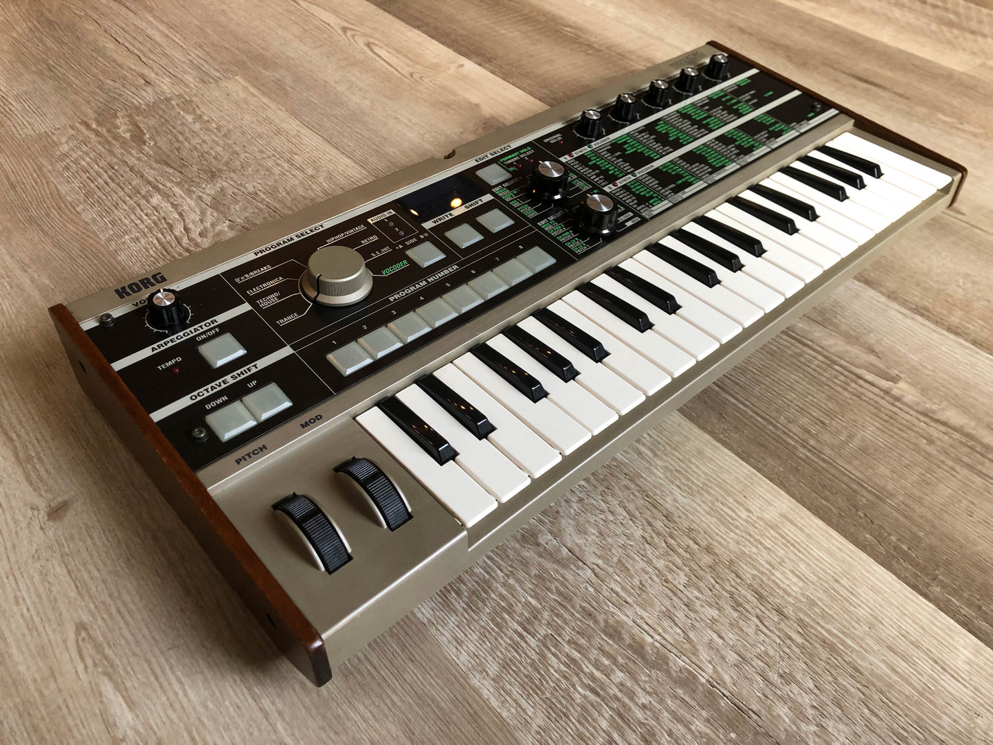 MicroKorg w/ All New Pots & Tacts, New Mic + Aftermarket PSU