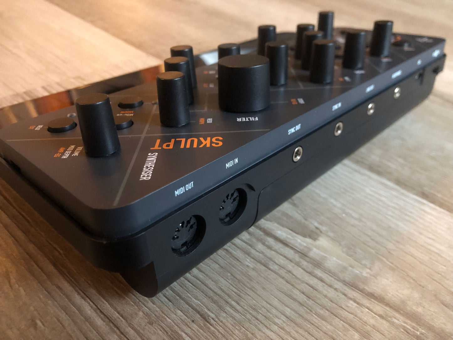 Modal Skulpt 4-Voice Analog Modeling Synth w/ OG Box (Minty)