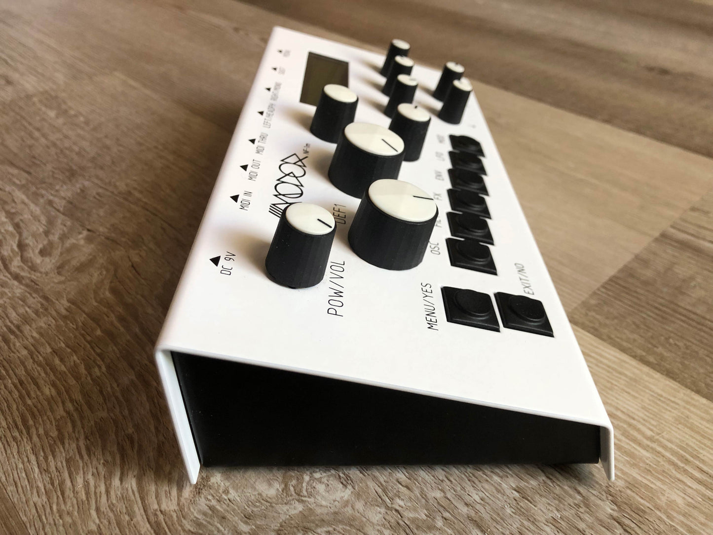 Modor NF-1M Polyphonic Desktop Synth w/ OG Box + USB Cable