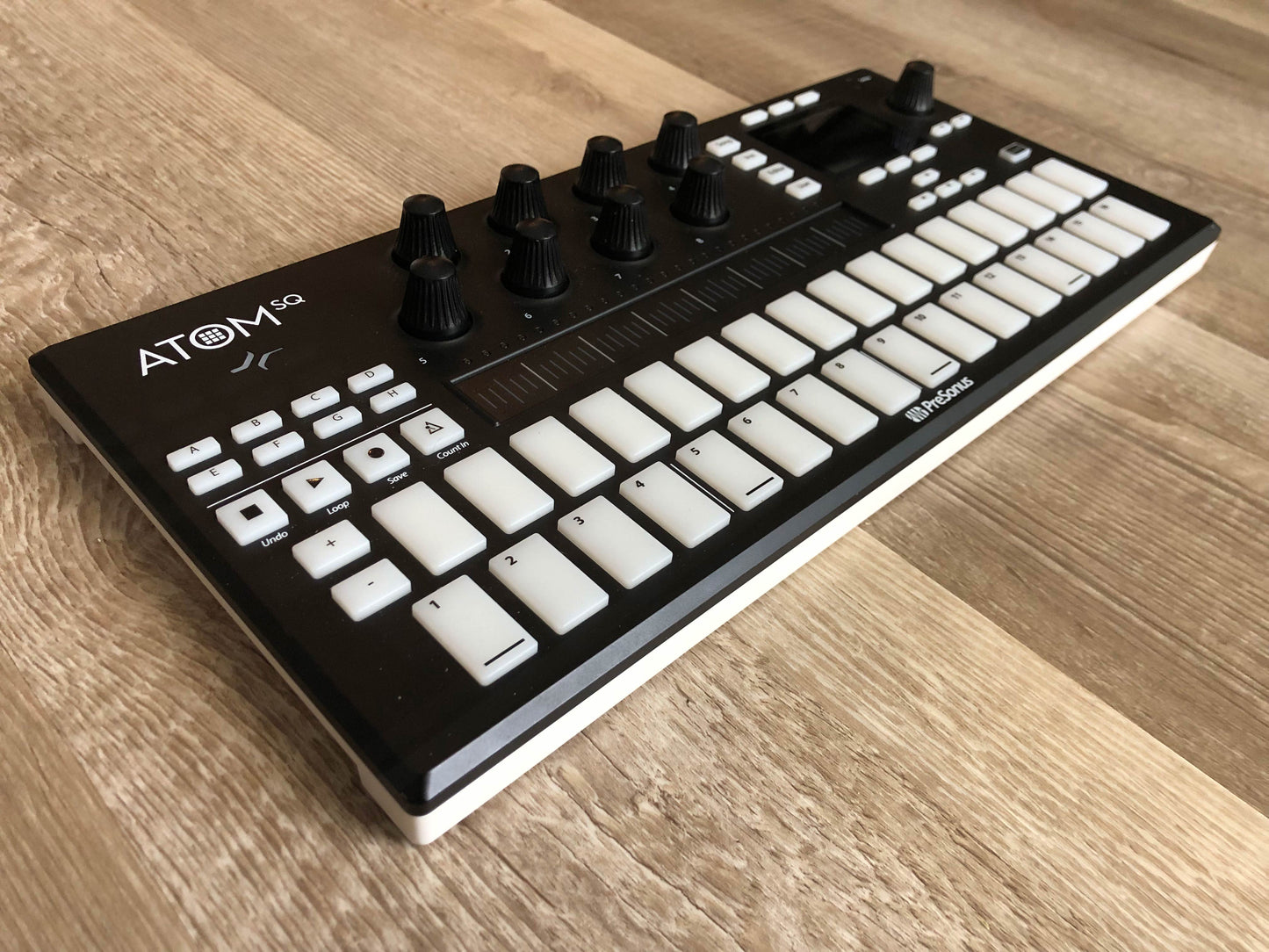 PreSonus ATOM SQ Hybrid MIDI Keyboard / Pad Controller w/ OG USB Cable