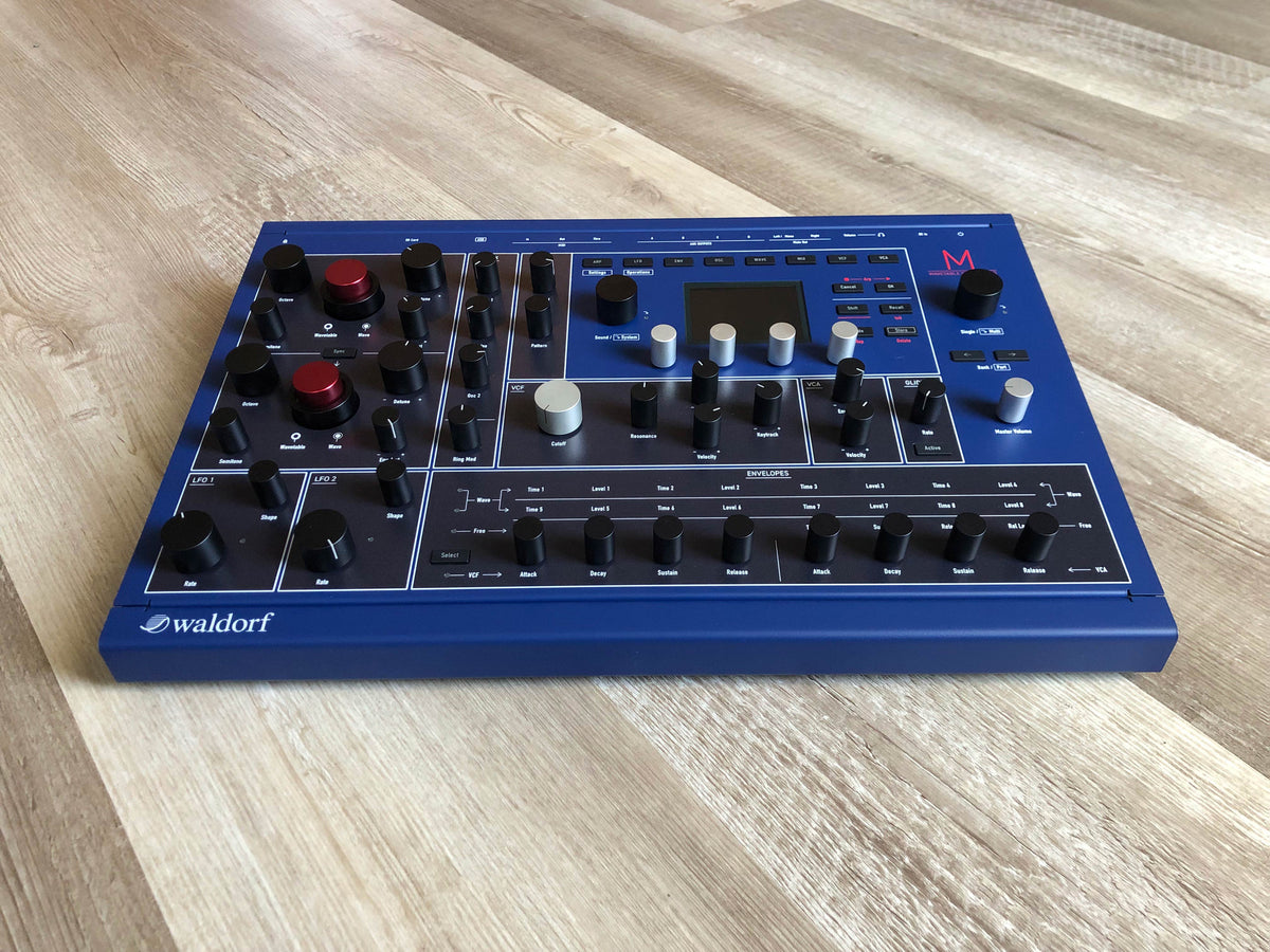 Waldorf M 8-Voice Wavetable Desktop Synthesizer w/ OG Box + PSU