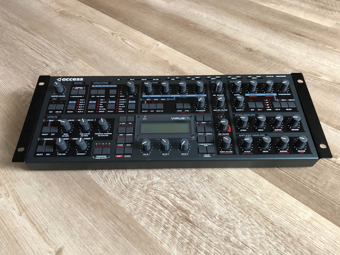 Access Virus TI Rack, w / All New Tacts, New Battery, Power Supply + HQ USB Cable