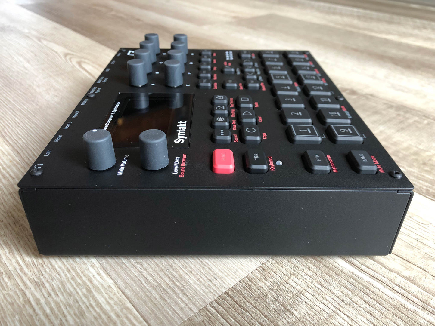 Elektron Syntakt w/ OG Box, PSU + USB Cable