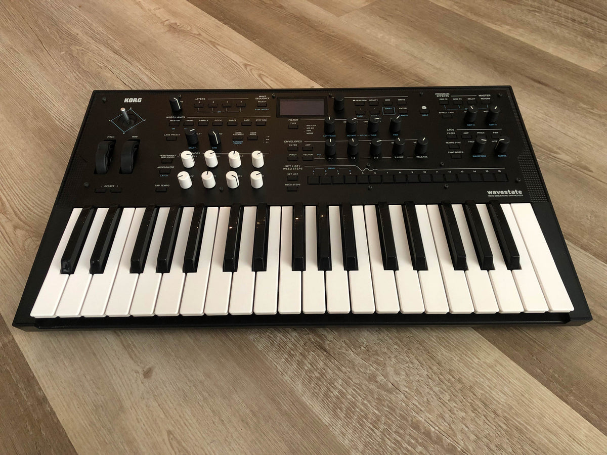 Korg Wavestate MKI Wave Sequencing Synthesizer w/ Original Power Supply